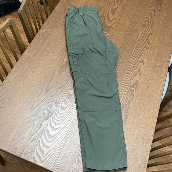 5.11 Tactical pants - Picture 5 of 5